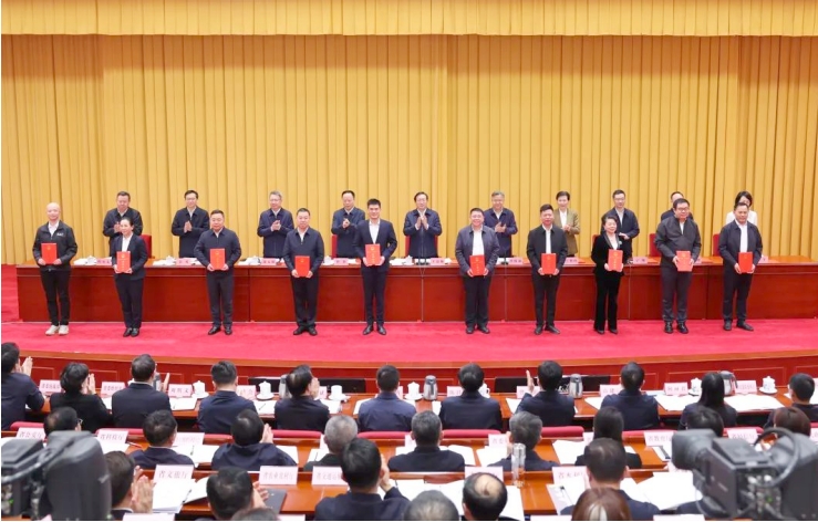 杜勇获评为“湖北省优秀中国特色社会主义事业建设者”